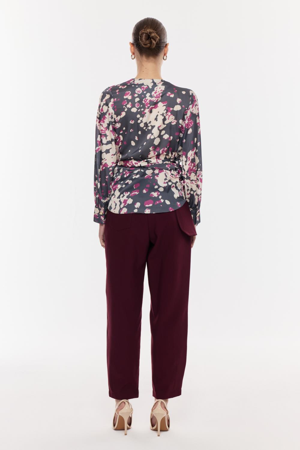 Kuşak Bağlamalı Desenli Saten Bluz