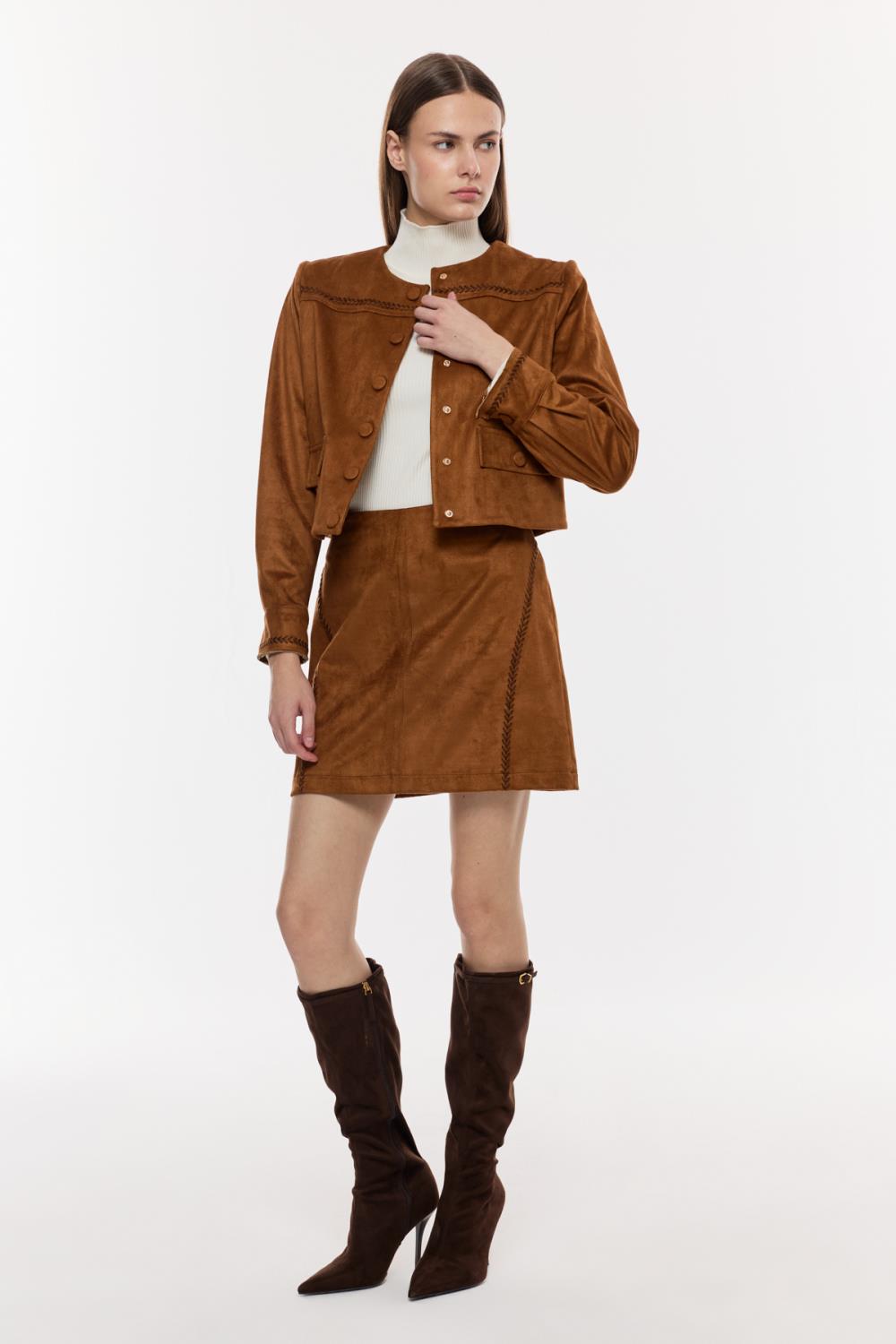 Düğmeli Süet Görünümlü Kısa Ceket