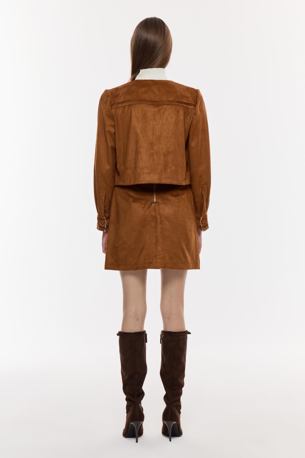 Düğmeli Süet Görünümlü Kısa Ceket