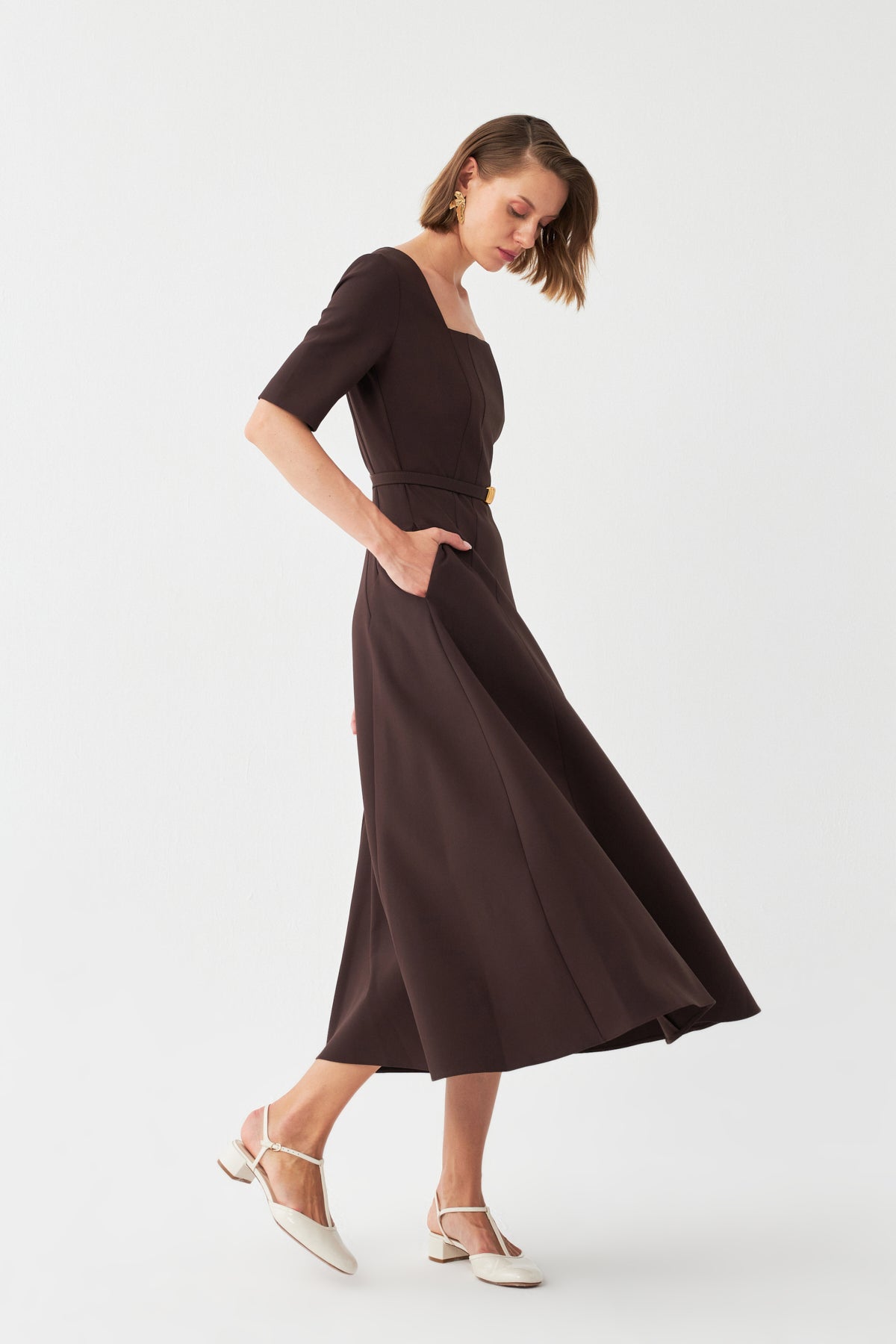 Kare Yaka Midi Elbise