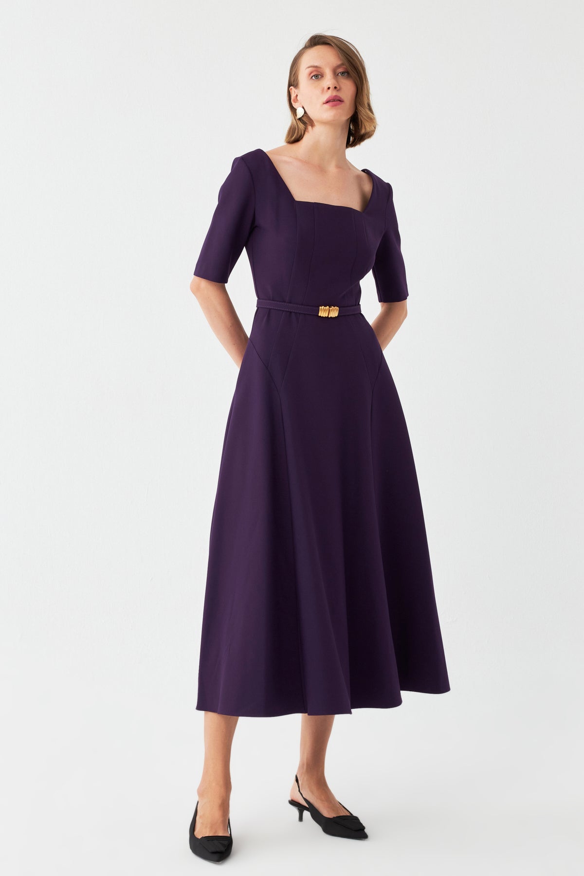 Kare Yaka Midi Elbise