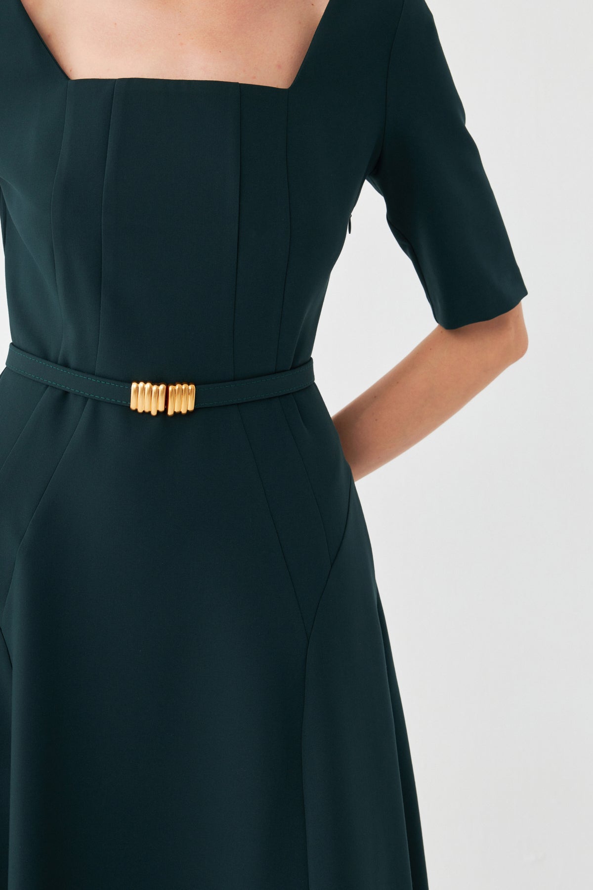 Kare Yaka Midi Elbise