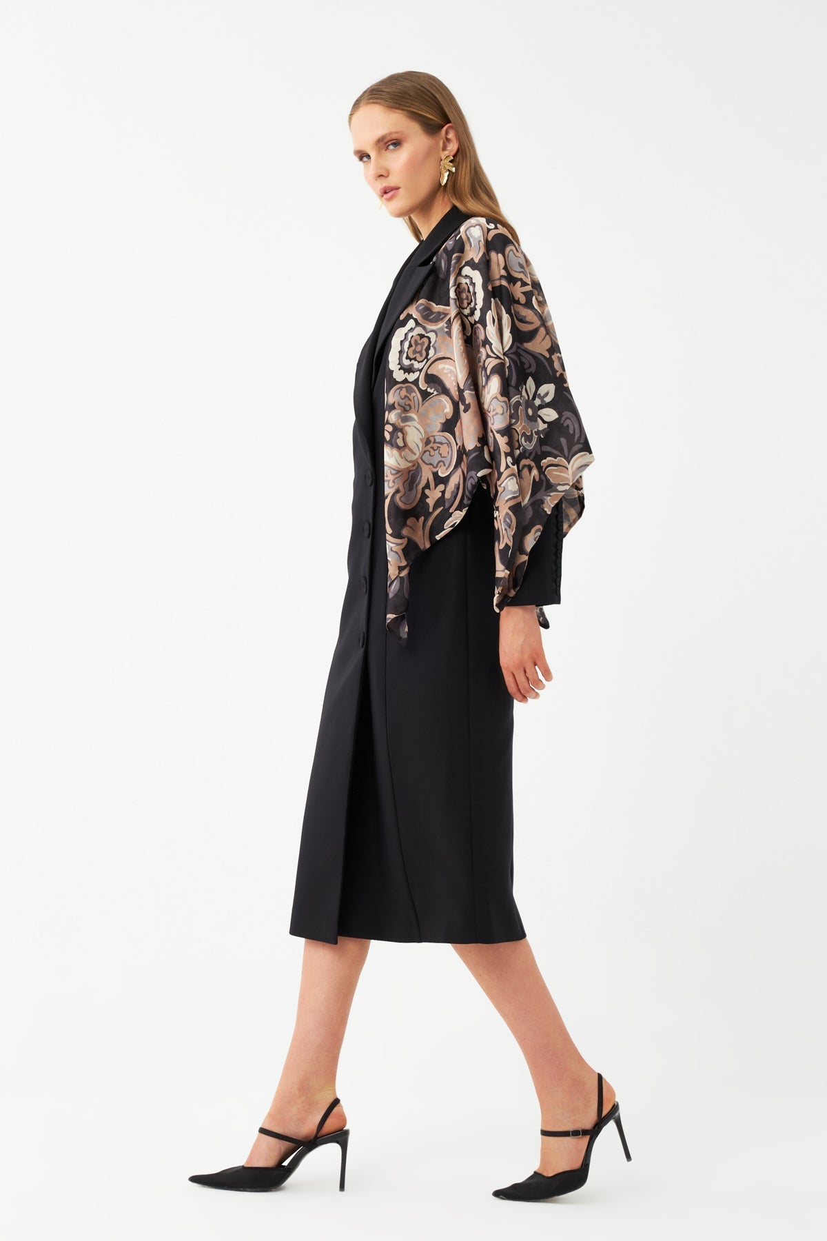 Şal Detaylı Blazer Elbise