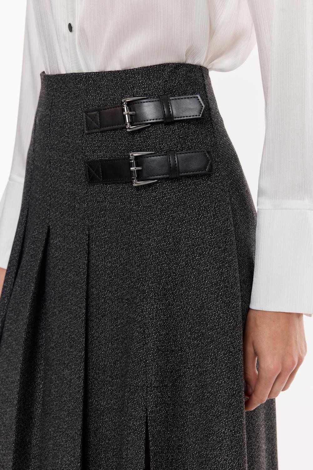 Tokalı Yırtmaç Detaylı Midi Etek