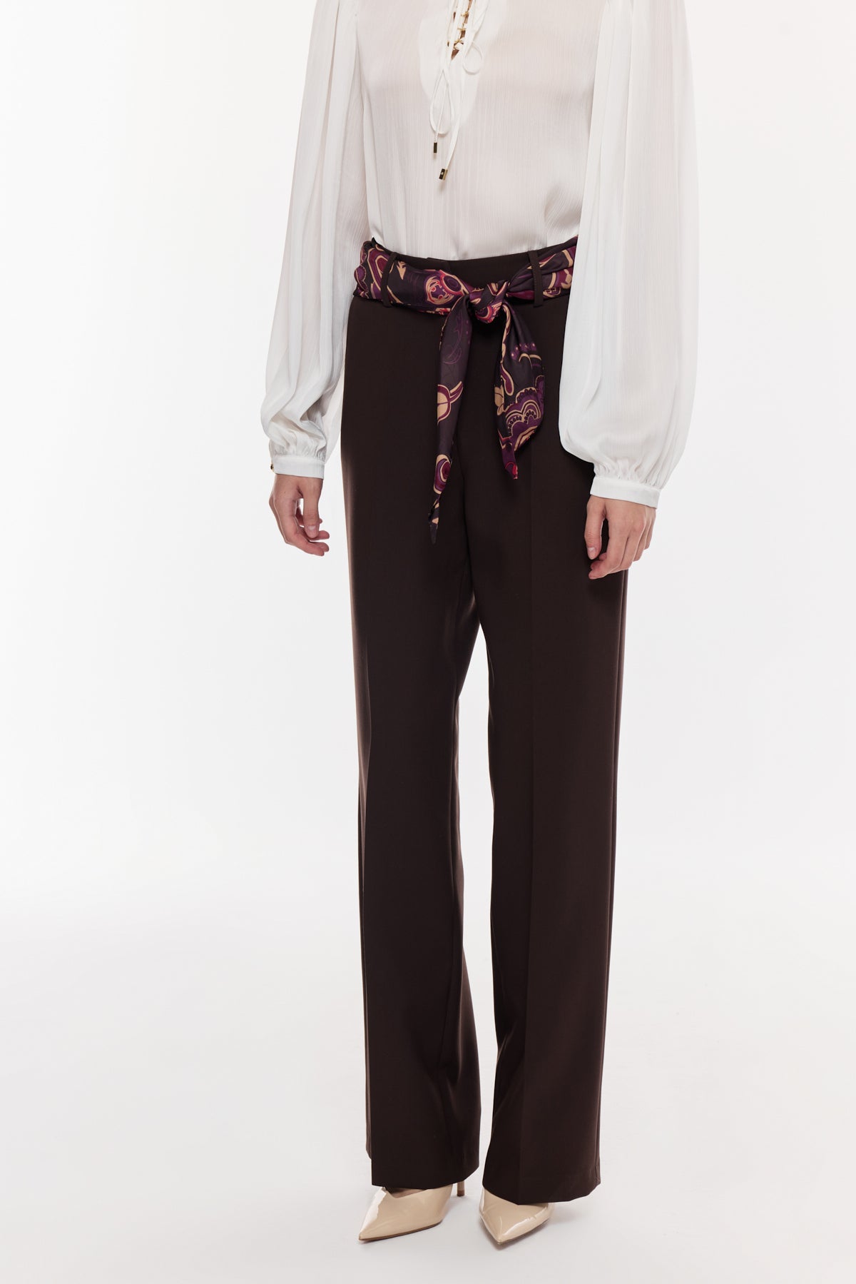 Kuşak Detyalı Dökümlü Pantolon