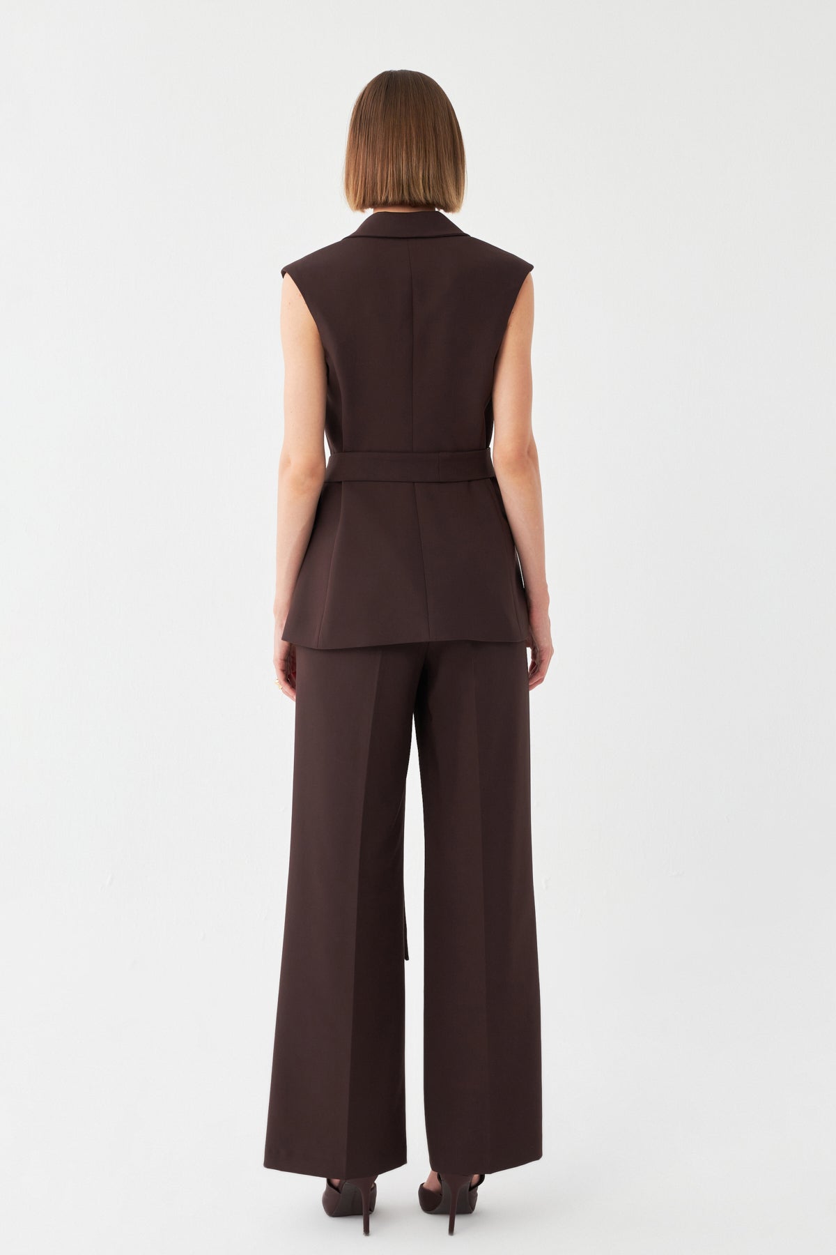 Kemer Detaylı Blazer Takım