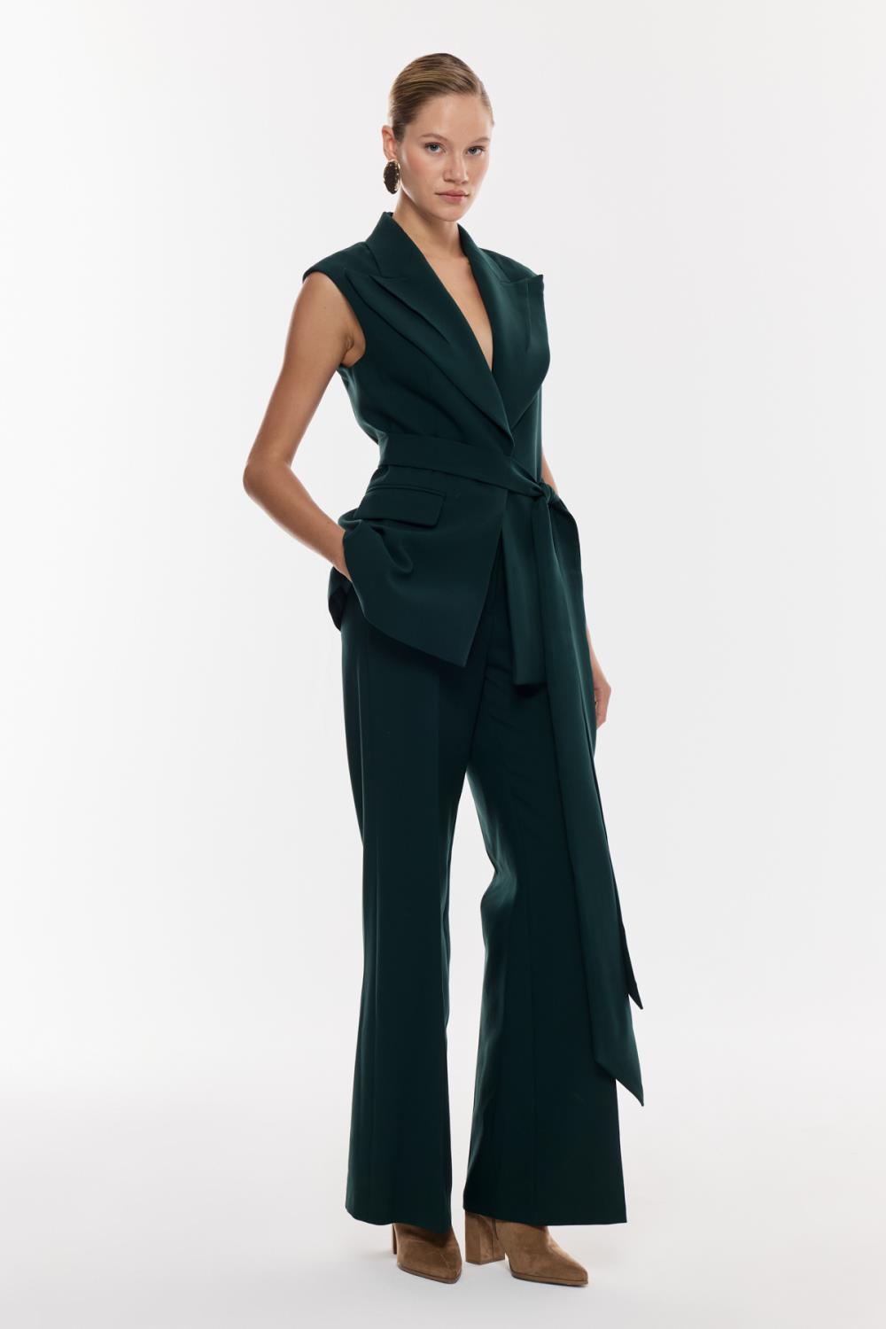 Kemer Detaylı Blazer Ceket