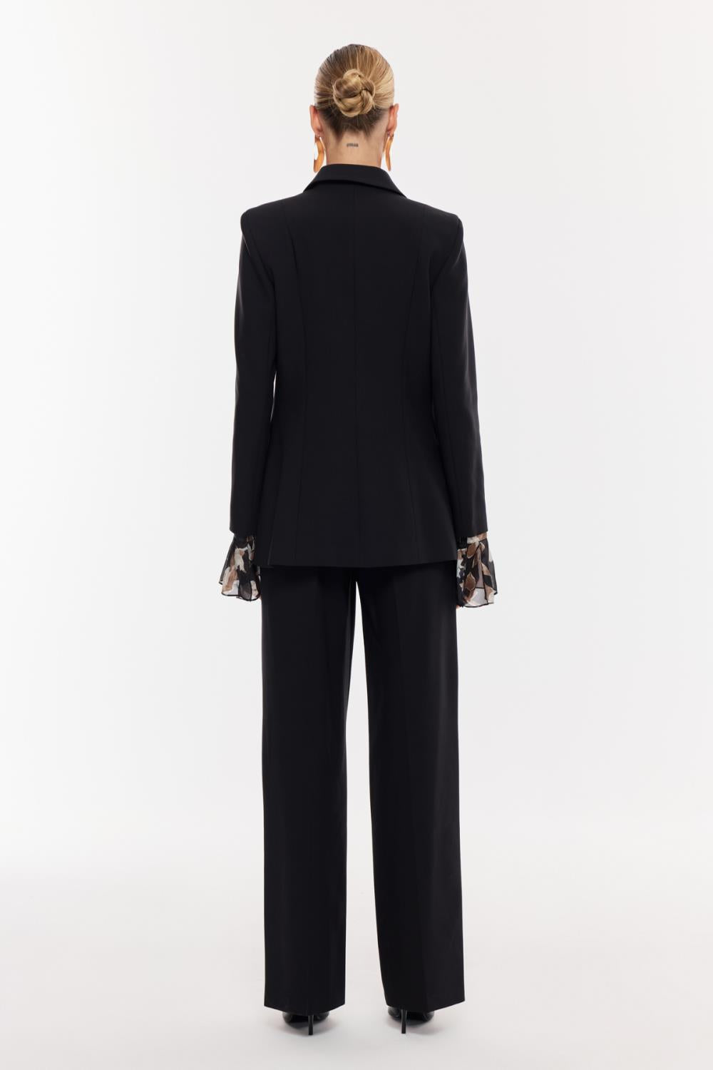 Gold Düğmeli Klasik Takım