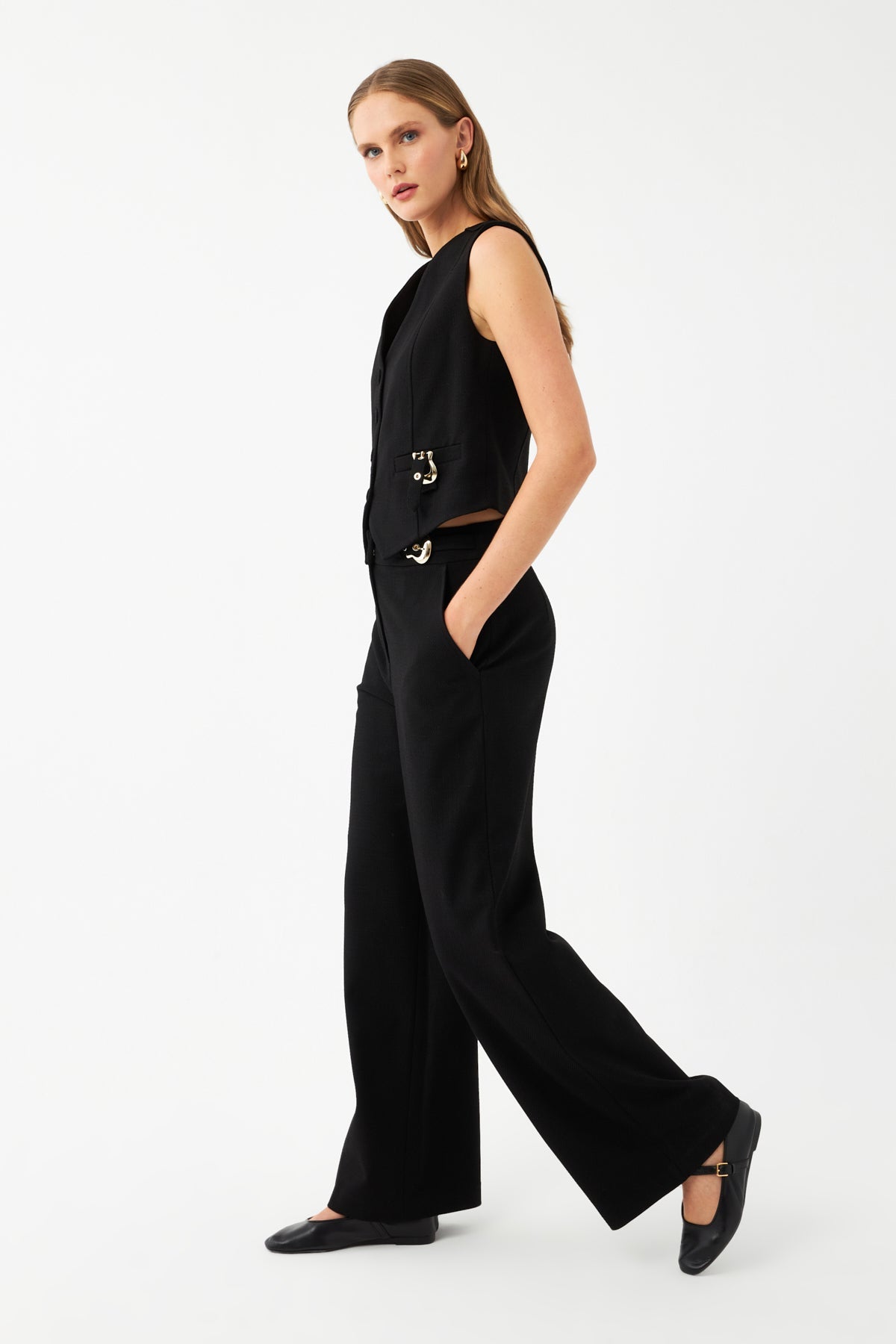 Yelek-Bol Paça Pantolon Takım