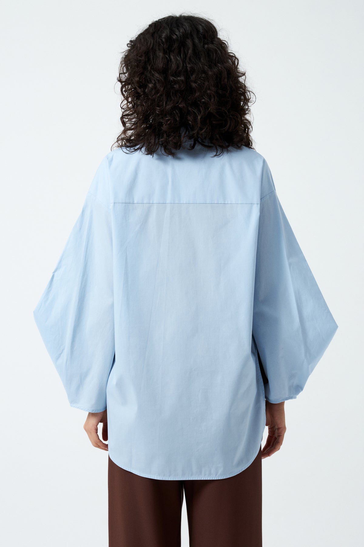 Tek Cepli Yandan Yırtmaçlı Oversize Gömlek - Mavi