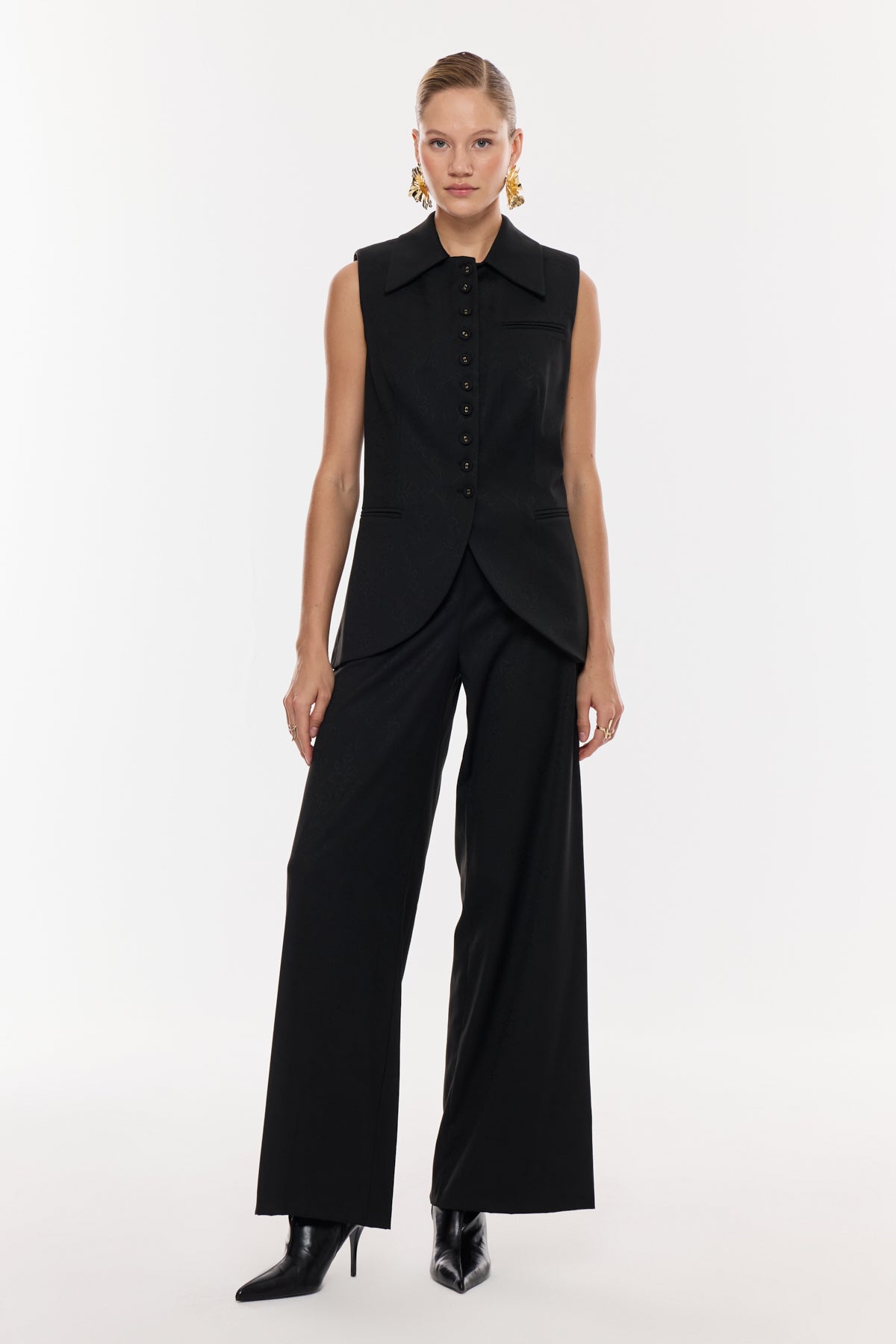 Düğmeli Kruvaze Şık Takım