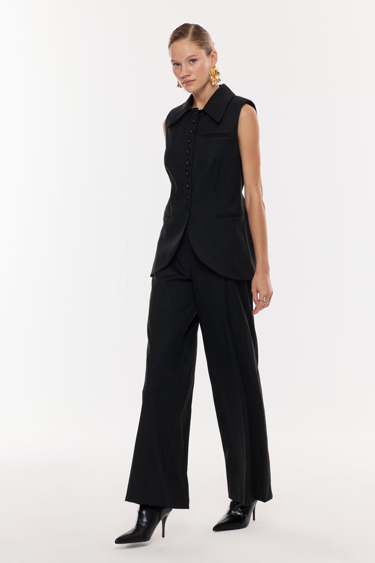 Düğmeli Kruvaze Şık Takım