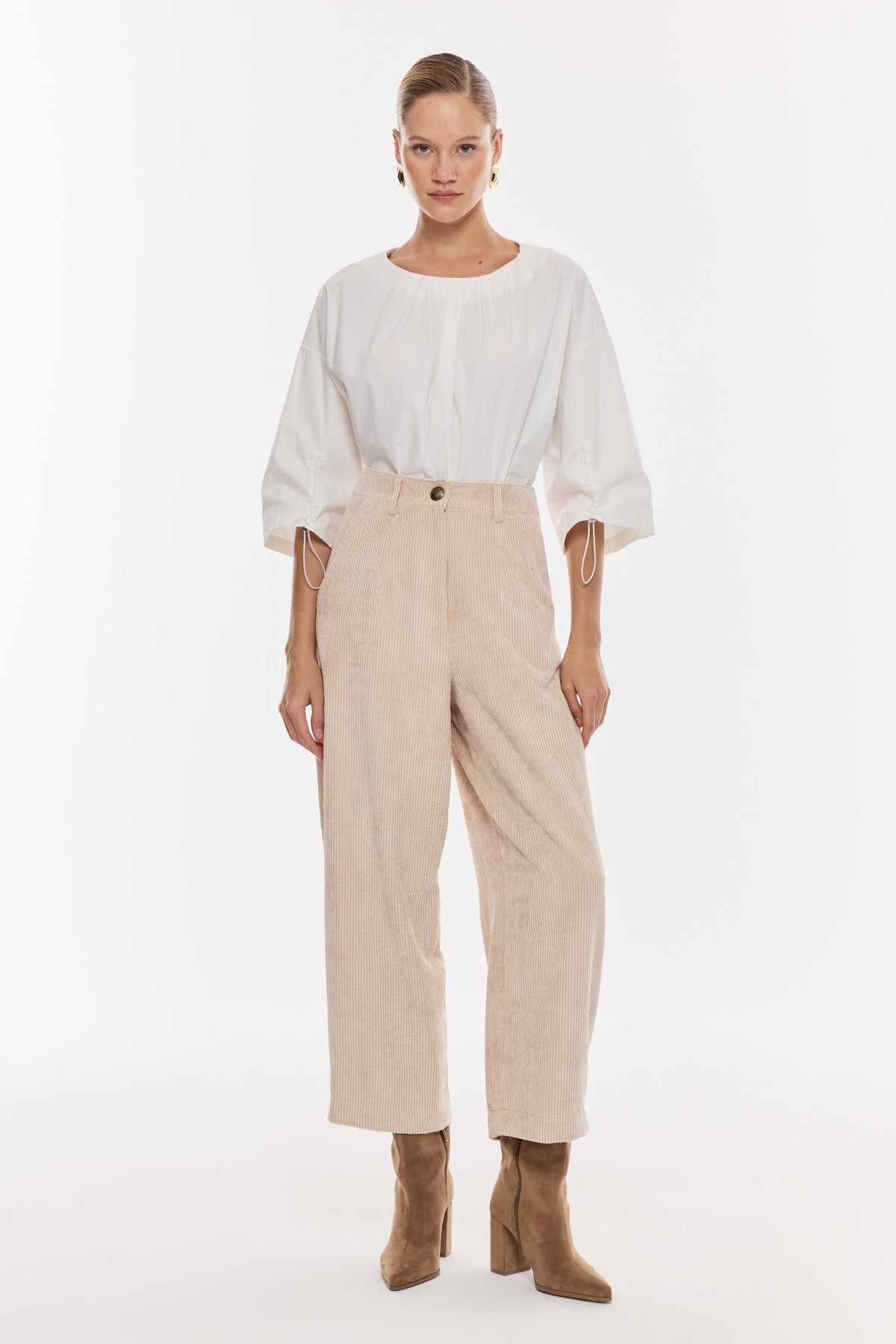 Kadife Dokulu Geniş Paça Pantolon