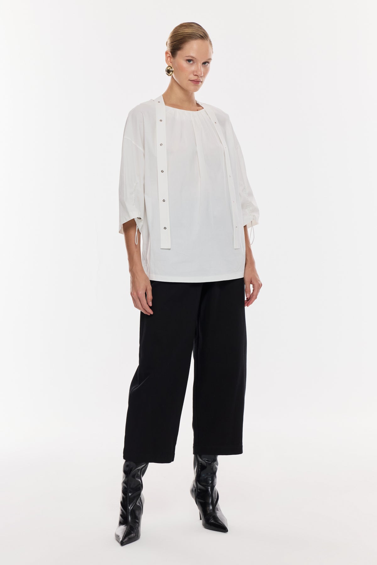 Büzgü Detaylı Salaş Bluz