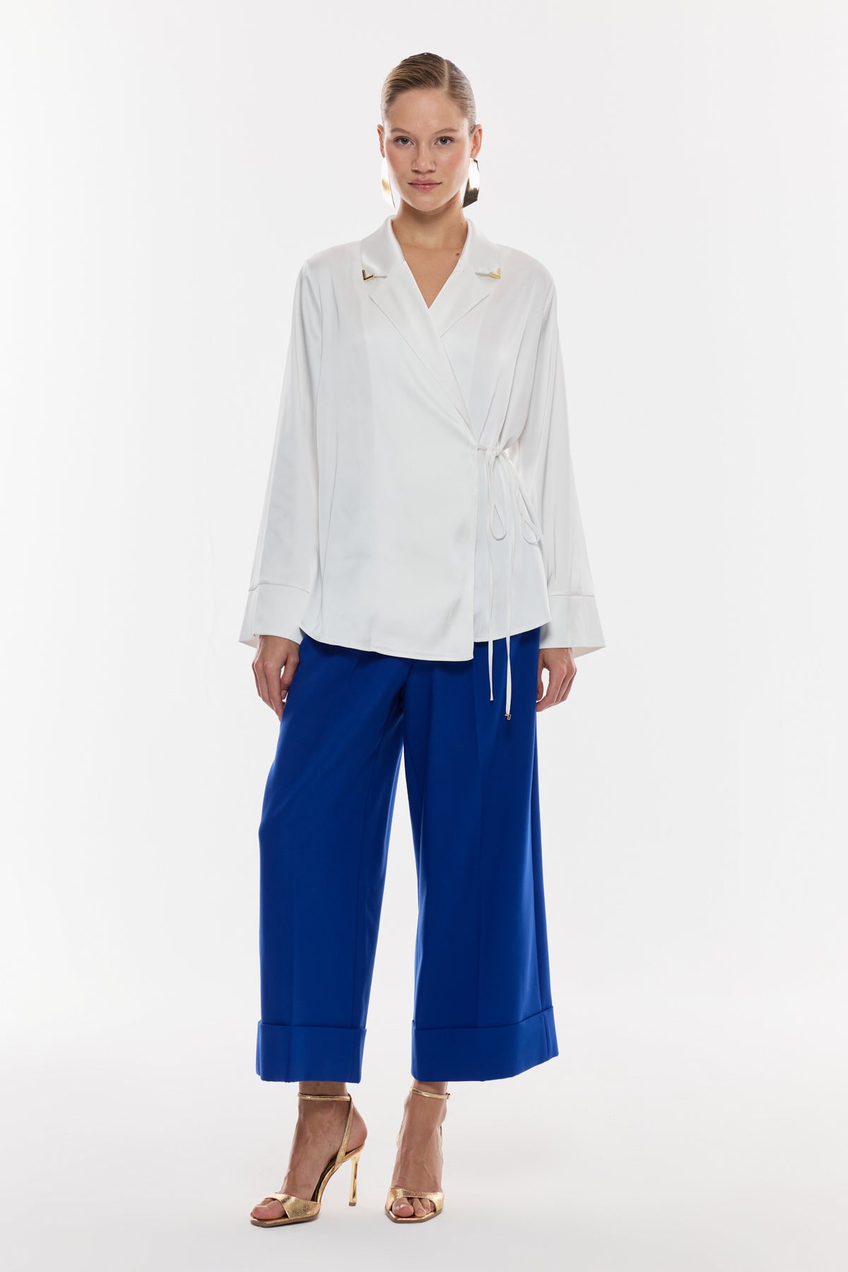 Saten Kruvaze Bağlama Detaylı Bluz