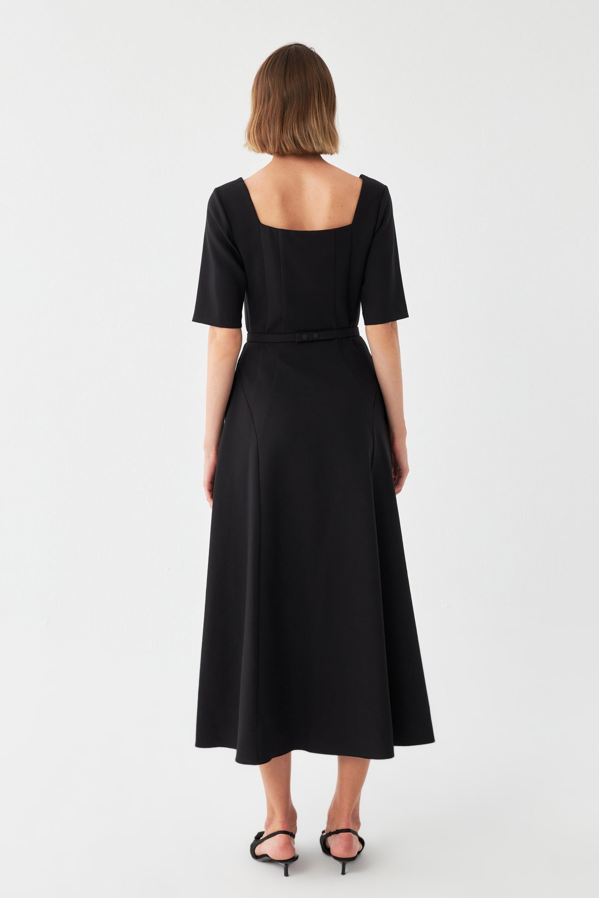 Kare Yaka Midi Elbise