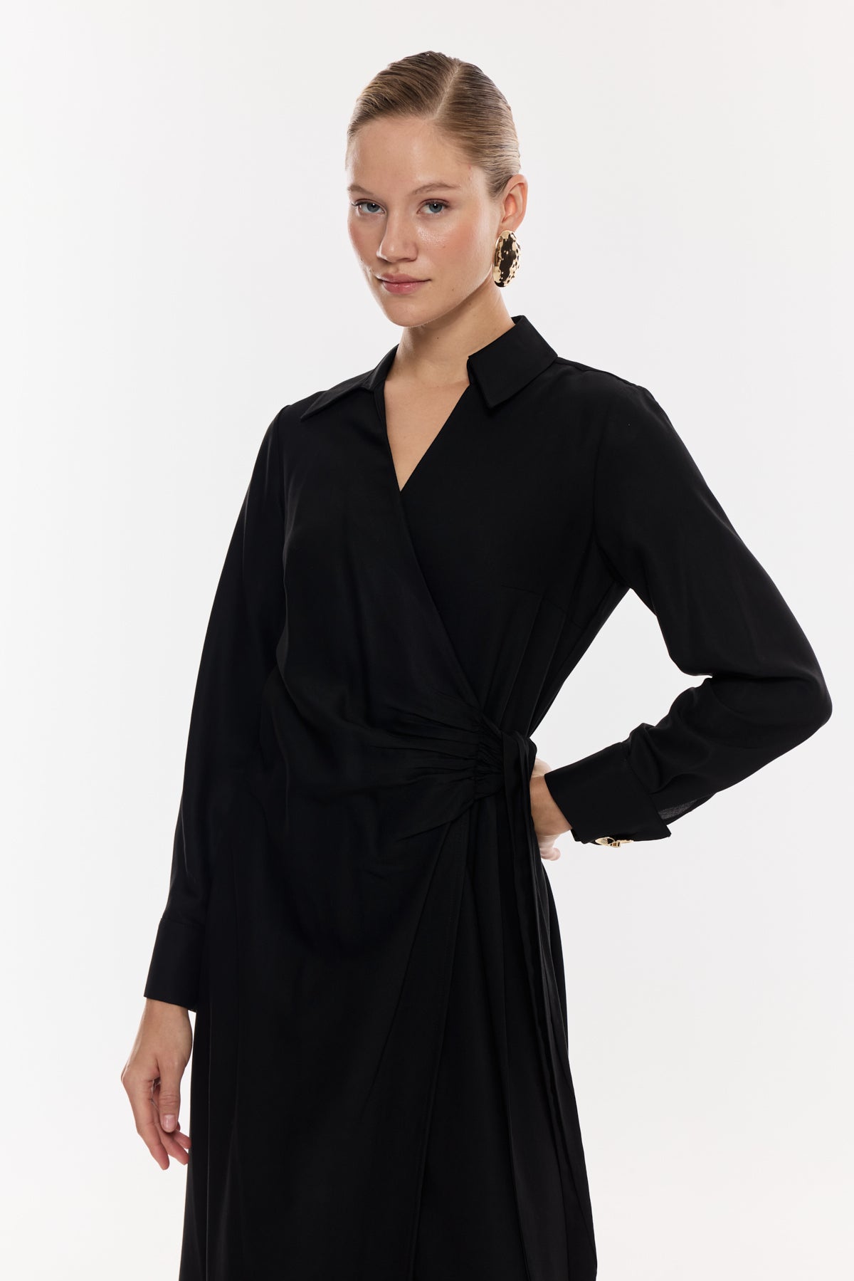 Kruvaze Kuşaklı Midi Elbise