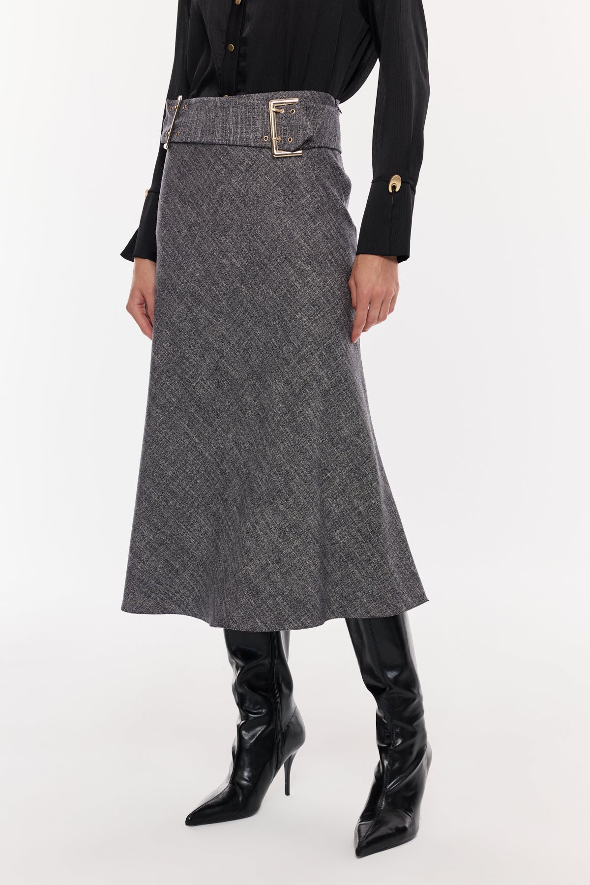 Kemer Detaylı Gri Midi Etek