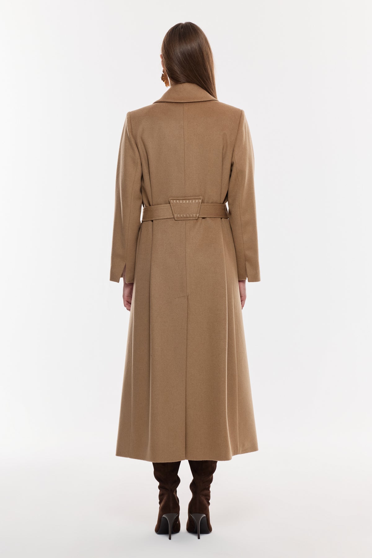 Kuşaklı Klasik Yün Kaban