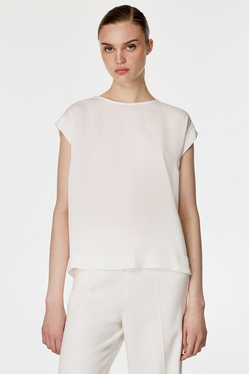 Dökümlü Kumaş Kısa Kollu Bluz EKRU