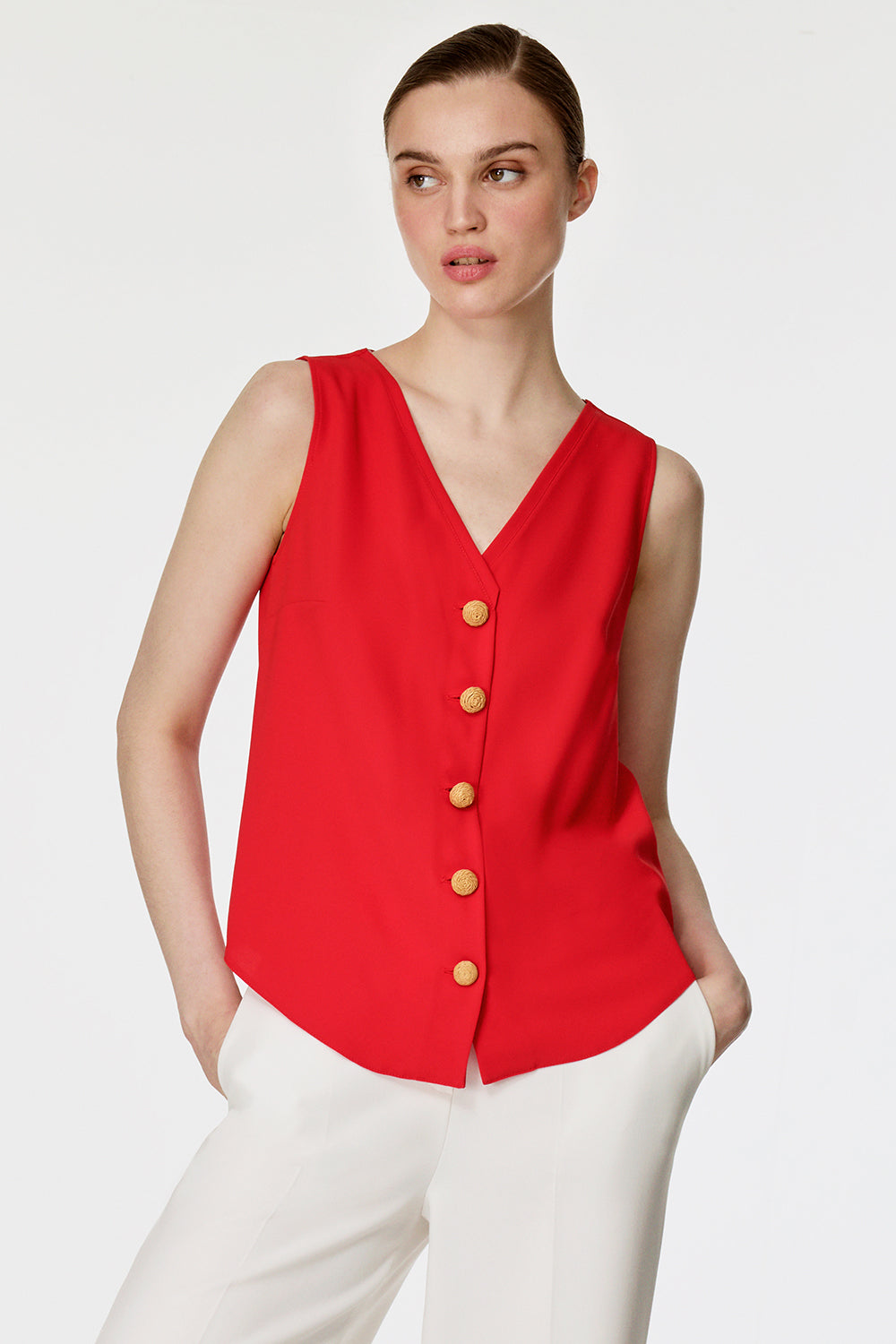 Düğme Detaylı Kolsuz Bluz KIRMIZI