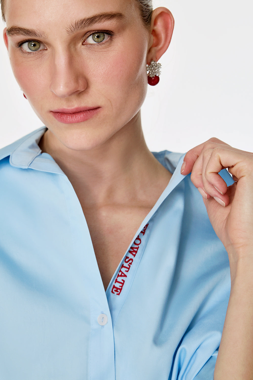 Nakış Detaylı Pamuk Gömlek