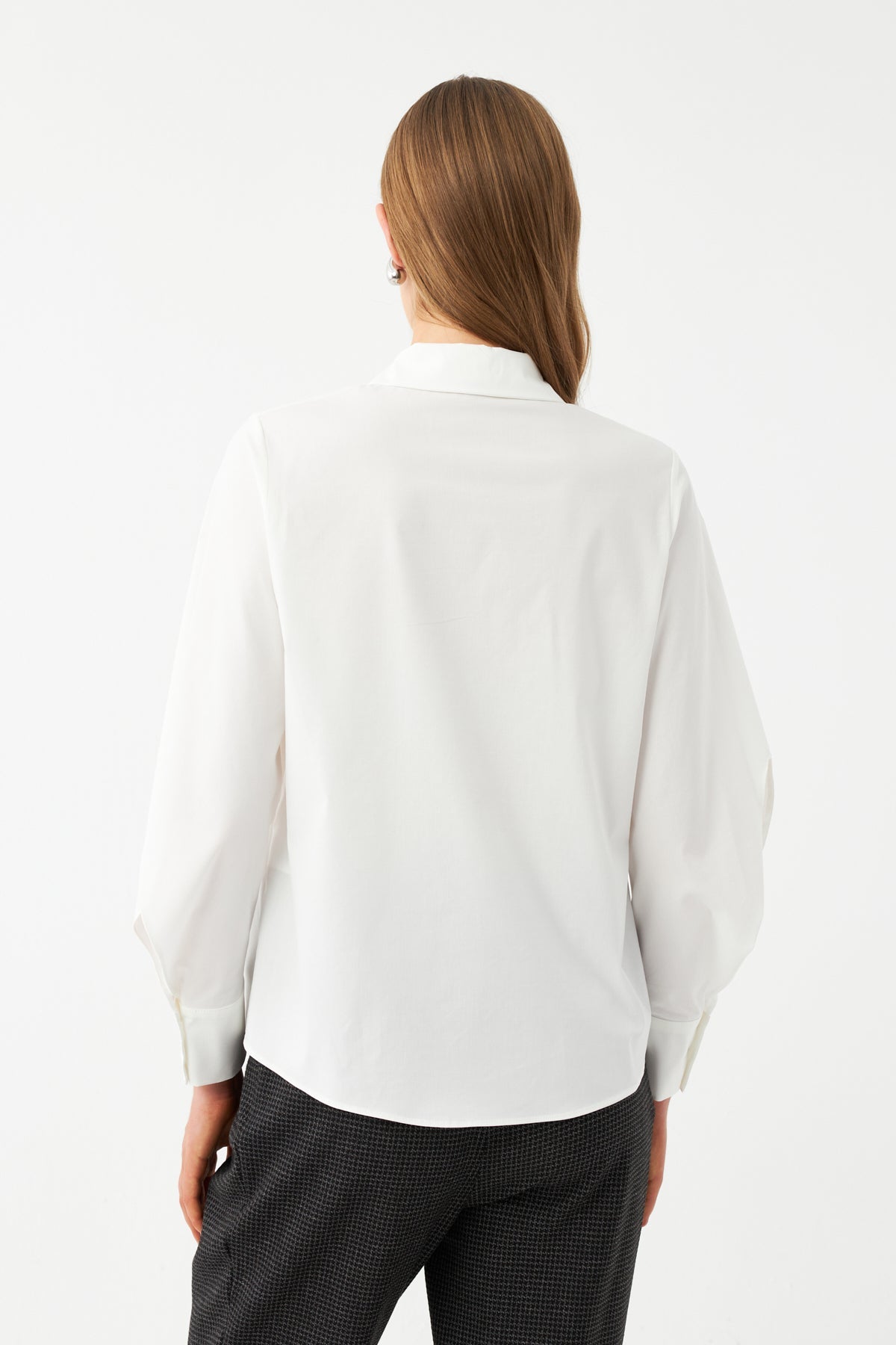 Zincir Detaylı Gömlek