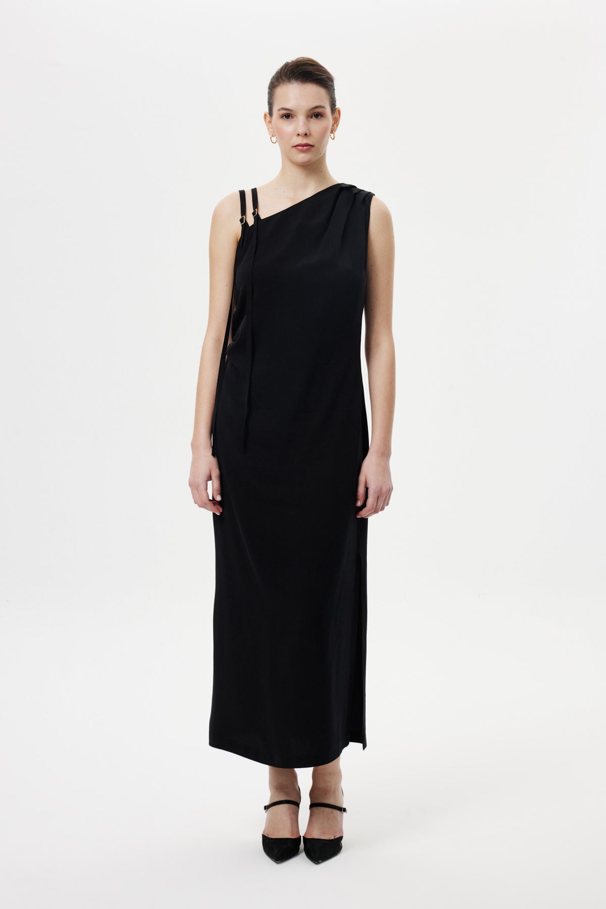 Omuz Detaylı Uzun Elbise SİYAH