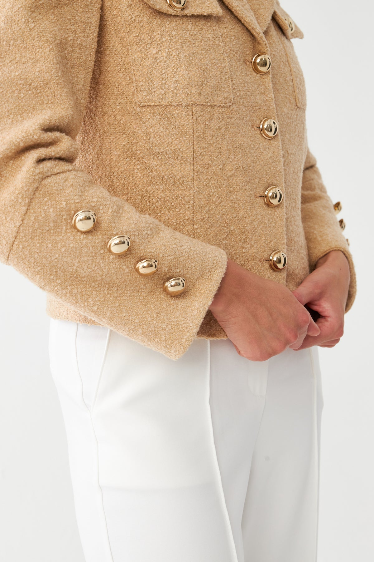 Düğmeli Kısa Blazer Ceket