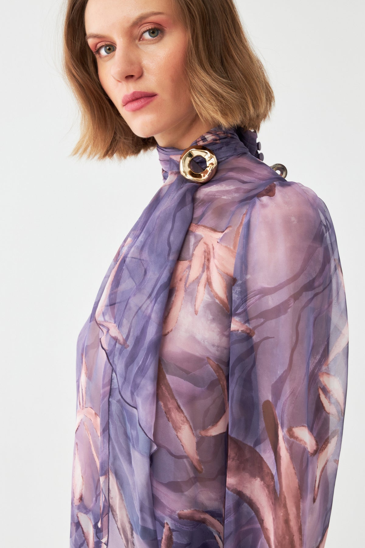 Şifon Fular Yaka Bluz