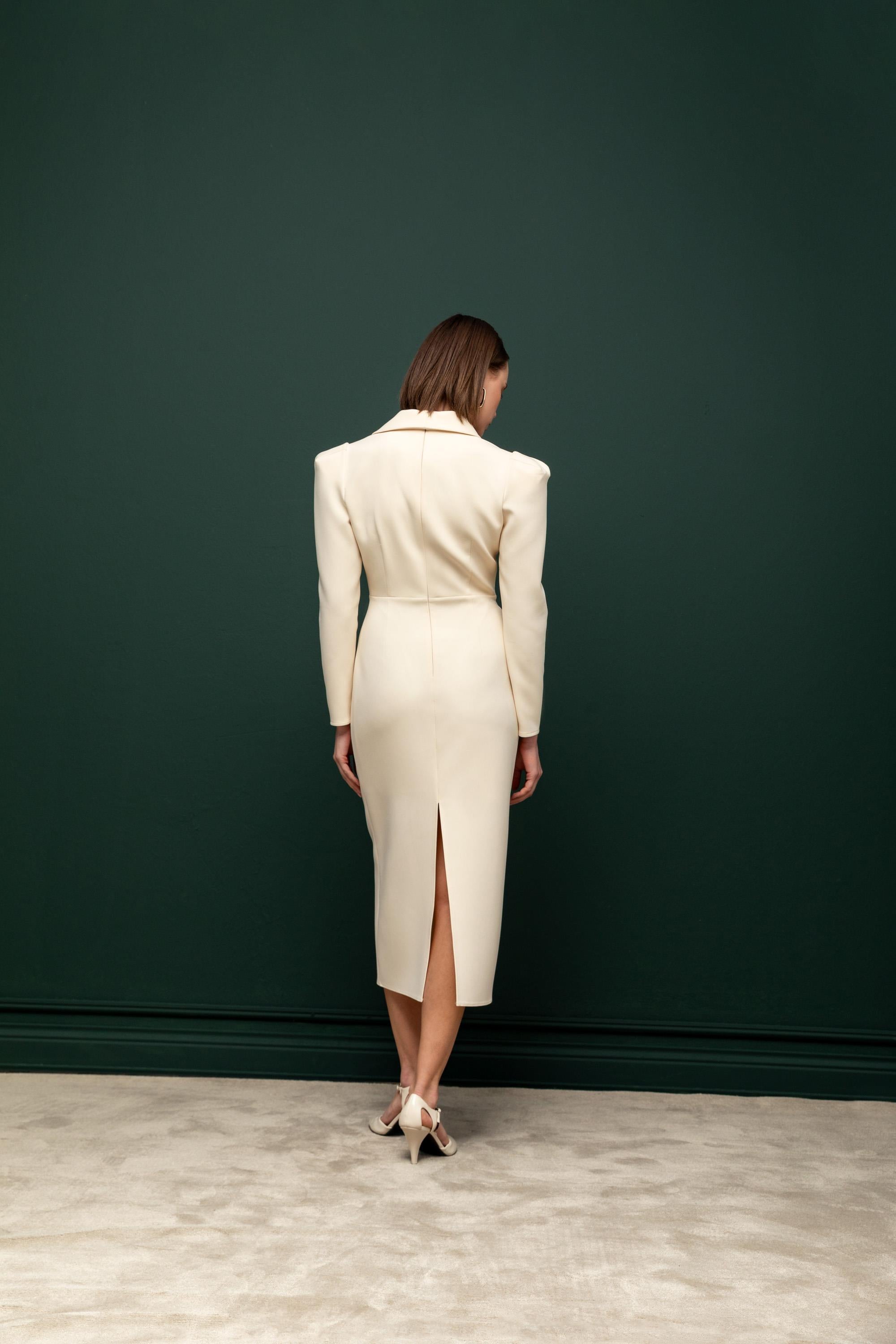 KATMAN DETAYLI MİDİ ELBİSE 26W40819