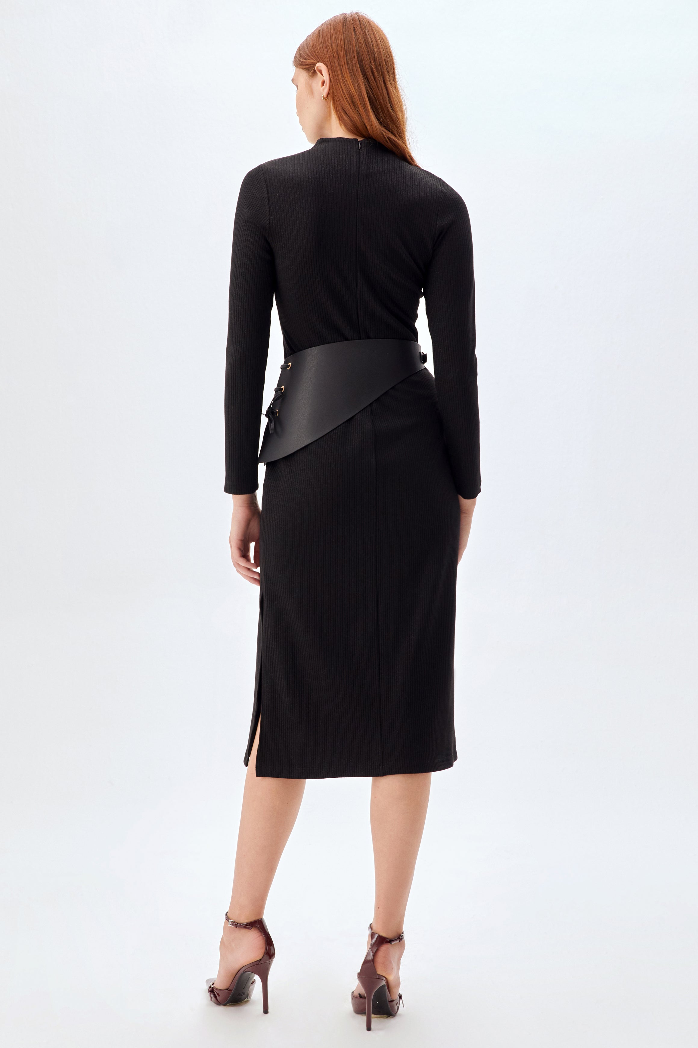 Kemerli, Bisiklet Yaka Elbise