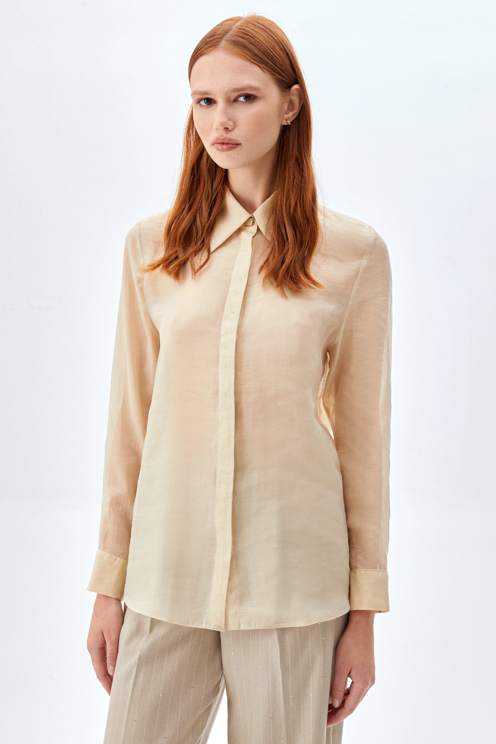 Klasik Gizli Pat Kapama Gömlek