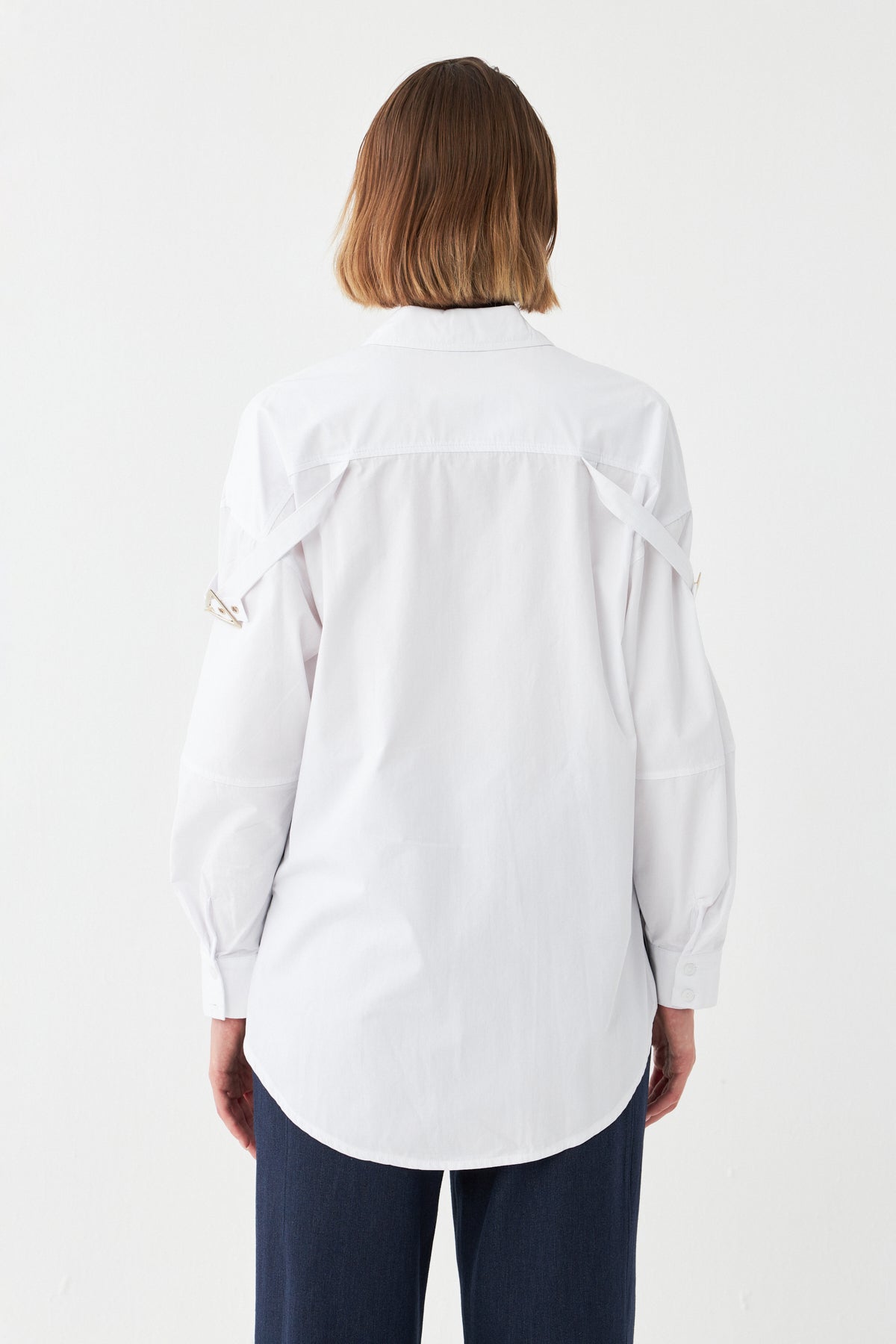 Metal Aksesuarlı Pamuk Gömlek