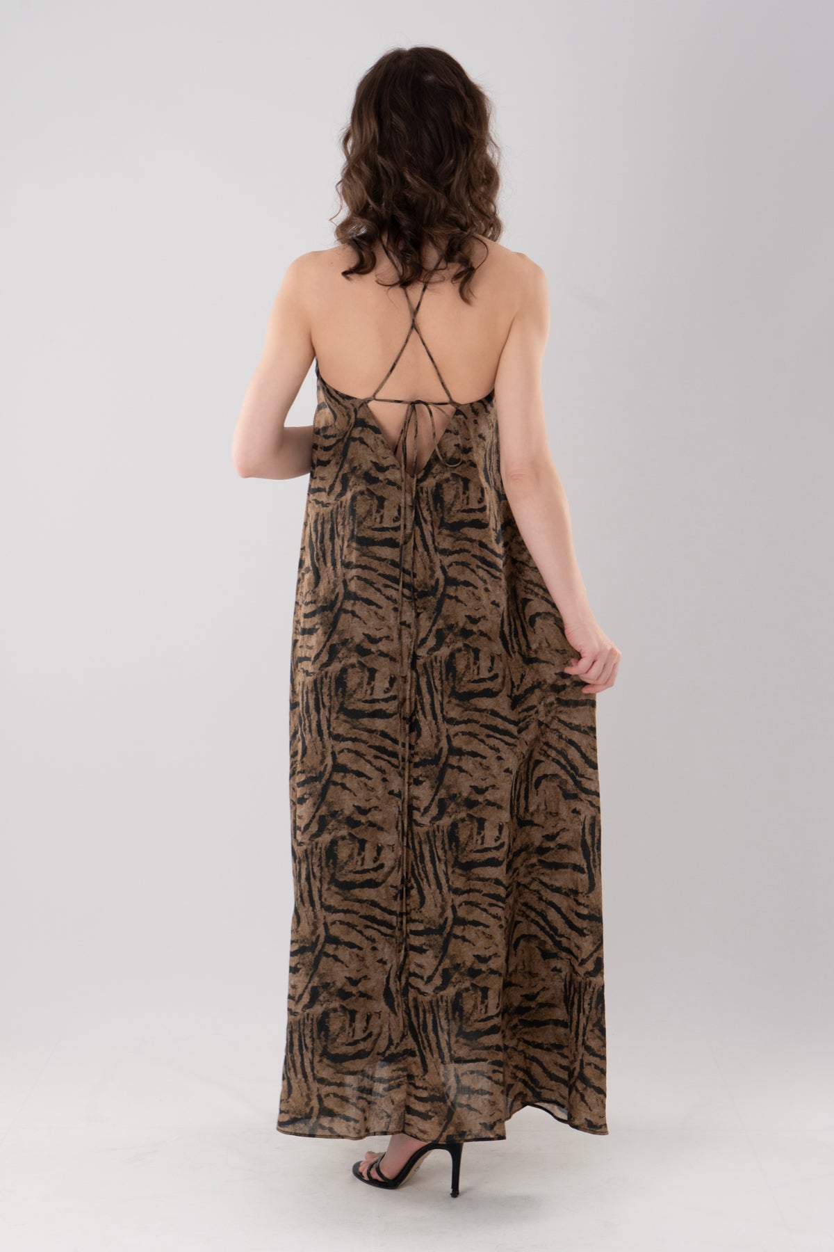 Sırt Dekolteli Animal Print Maxi Elbise - Çapraz Bağcıklı